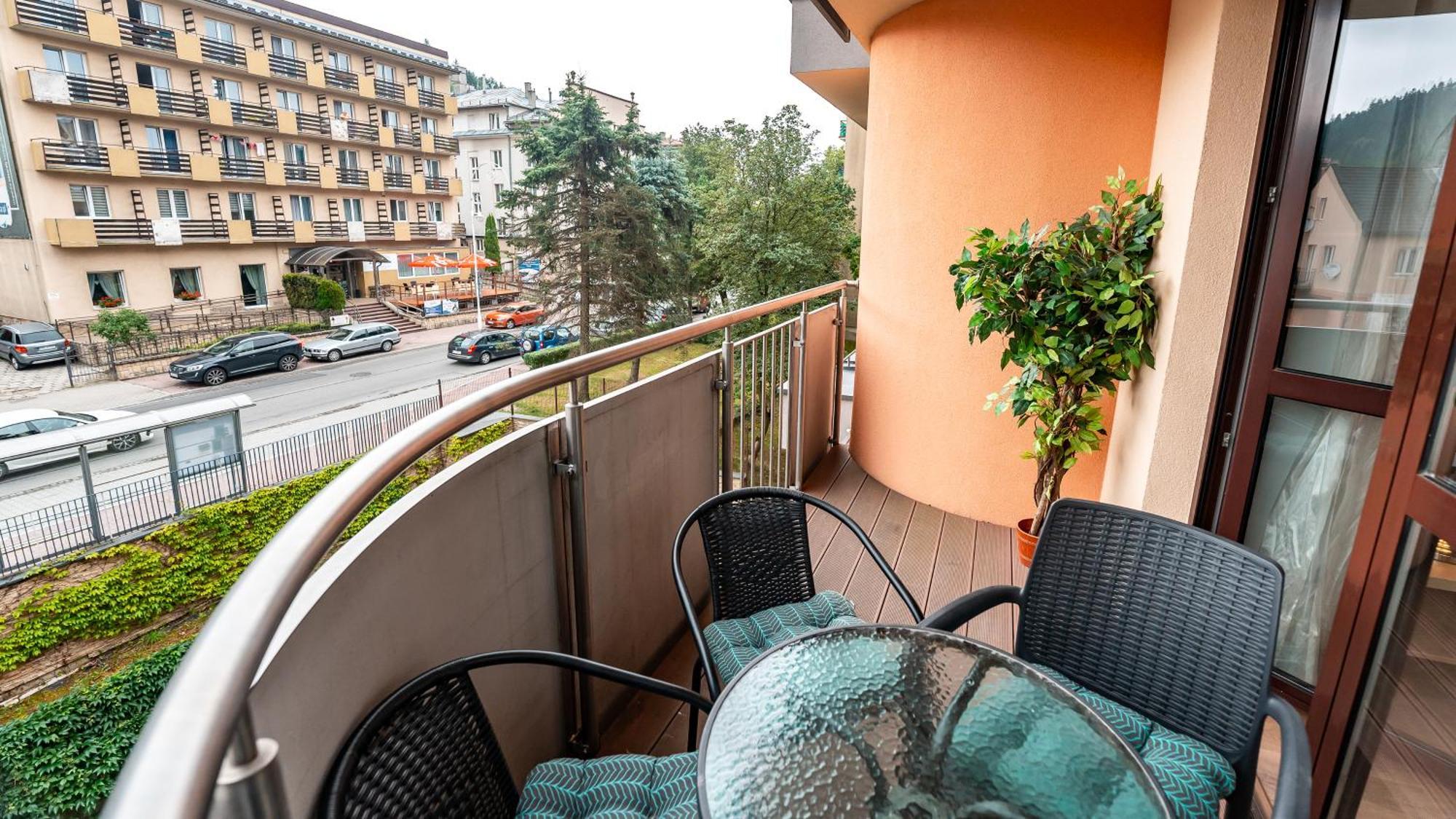Apartamenty Sun & Snow Centrum Krynica Zdroj Exterior photo